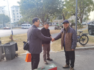 江西制藥開展離退休老干部、軍轉干部  走訪慰問活動